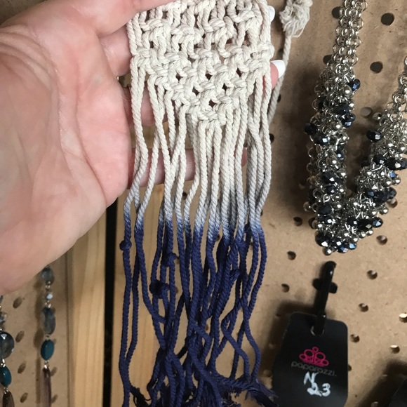 Off white & ombré blue macrame necklace
